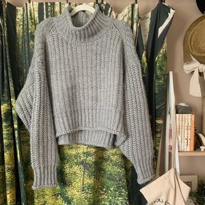 H&M Sweater Size US XL kinda cropped